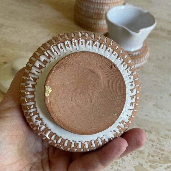 Mid Century Modern Geometric pattern White Glazed pottery set - Picture 15 of 16